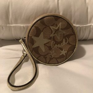 Coach Bags - Cute Coach Coin Purse Coach Bags - Cute Coach Coin Purse